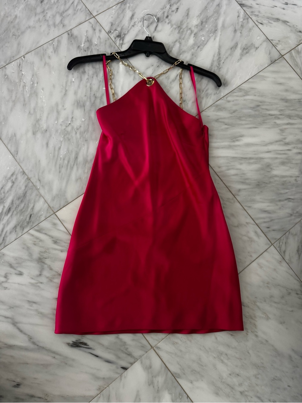Gianni Bini Fuchsia Satin Mini Dress with Gold Chain